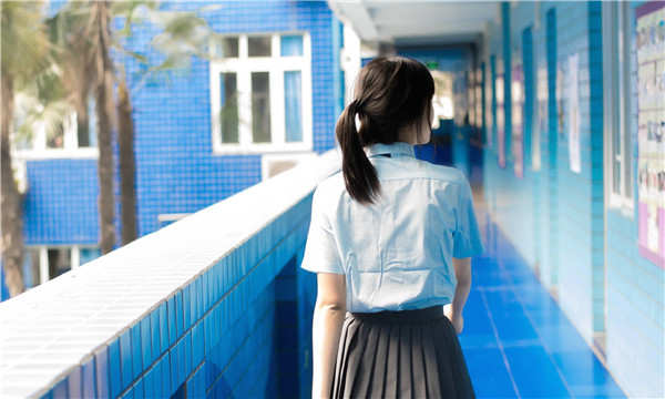 江陵如何找到一个可以帮助我生孩子的女人？
